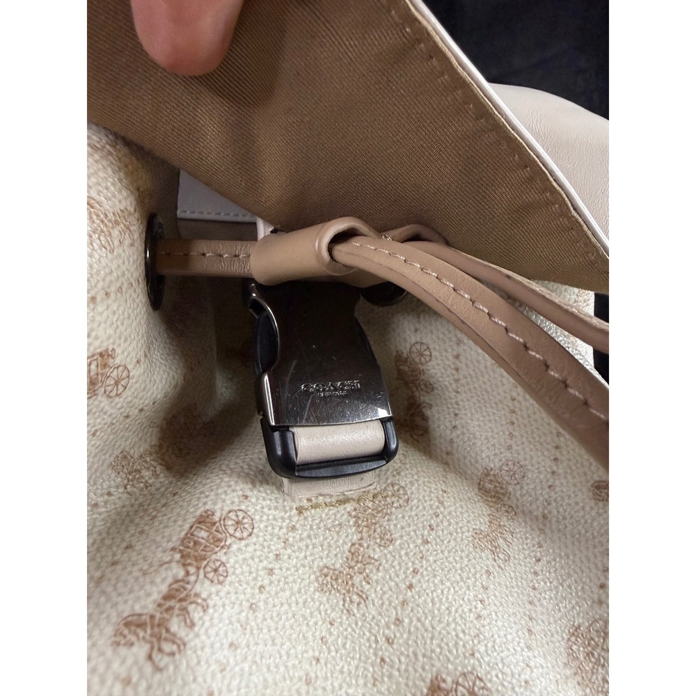 Coach Court Backpack Signature Horse and Carriage Chalk White Leather C4135 - Picture 13 of 16